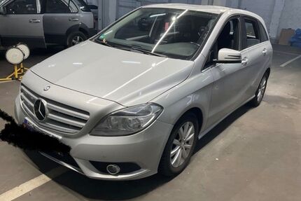 Mercedes-Benz B 180 Gebrauchtwagen
