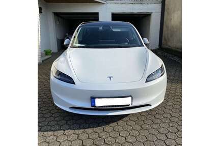 Tesla Model 3 Gebrauchtwagen