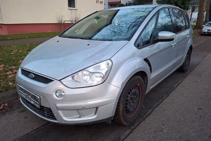 Ford S-Max Gebrauchtwagen