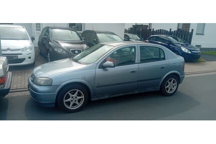 Opel Astra Gebrauchtwagen