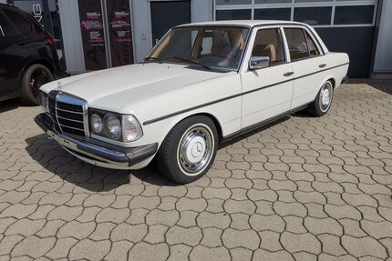 Mercedes-Benz 230 Gebrauchtwagen