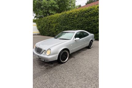 Mercedes-Benz CLK 320 Gebrauchtwagen
