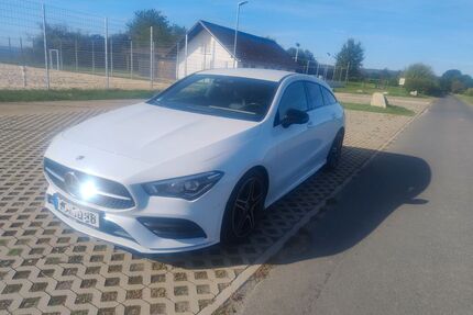 Mercedes-Benz CLA 220 Shooting Brake Gebrauchtwagen
