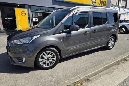 Ford Grand Tourneo Gebrauchtwagen