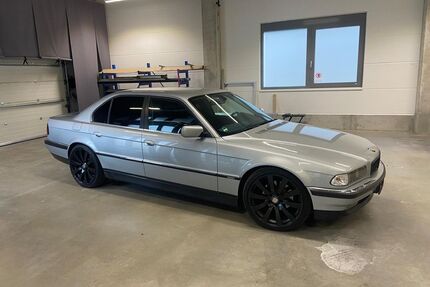 BMW 735 Gebrauchtwagen