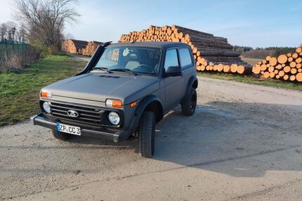Lada Niva Gebrauchtwagen