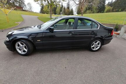 BMW 323 Gebrauchtwagen