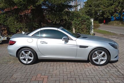 Mercedes-Benz SLC 300 Gebrauchtwagen