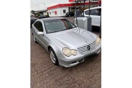 Mercedes-Benz 230 Gebrauchtwagen