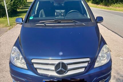 Mercedes-Benz B 180 Gebrauchtwagen