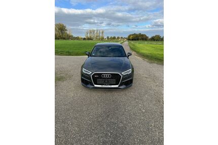 Audi RS3 Gebrauchtwagen