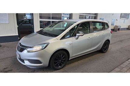 Opel Zafira Tourer Gebrauchtwagen