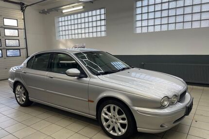 Jaguar X-Type Gebrauchtwagen