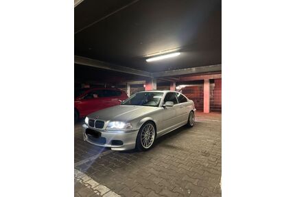 BMW 330 Gebrauchtwagen