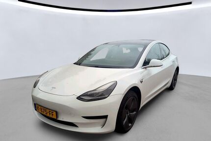 Tesla Model 3 Gebrauchtwagen