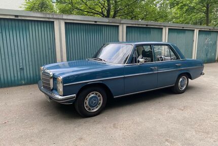 Mercedes-Benz 220 Gebrauchtwagen
