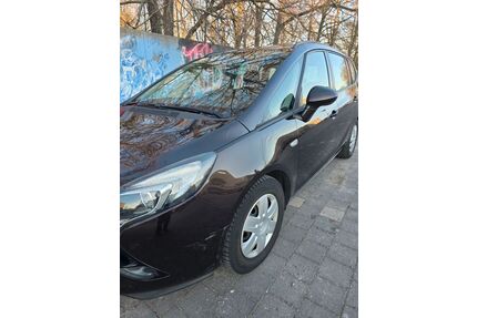 Opel Zafira Tourer Gebrauchtwagen