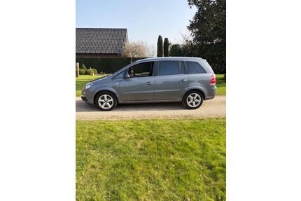 Opel Zafira Gebrauchtwagen