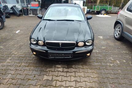 Jaguar X-Type Gebrauchtwagen