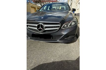 Mercedes-Benz E 220 Gebrauchtwagen