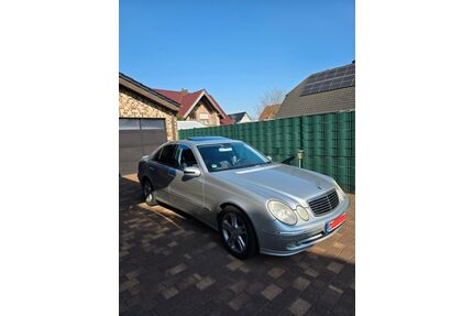 Mercedes-Benz E 240 Gebrauchtwagen