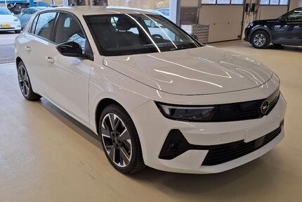 Opel Astra Electric Gebrauchtwagen