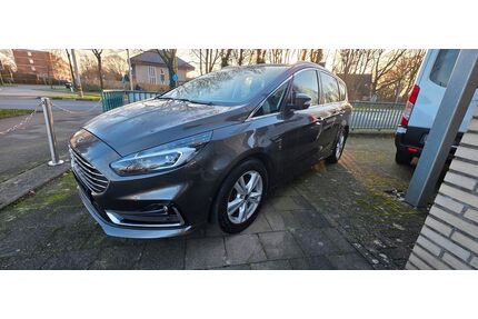 Ford S-Max Gebrauchtwagen