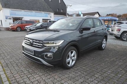 Smart T-Cross 1,0 TSI Style NAVI/LED/SHZ/PDC 