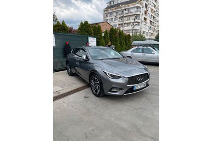 INFINITI Q30 Gebrauchtwagen