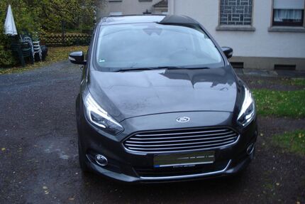Ford S-Max Gebrauchtwagen