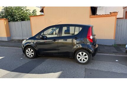 Opel Agila Gebrauchtwagen