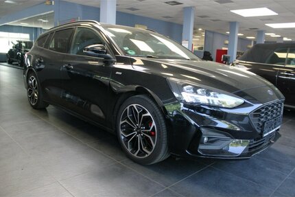 Ford Focus Turnier 1.5 EcoBlue St-Line X Gebrauchtwagen