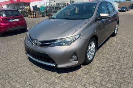 Toyota Auris Gebrauchtwagen