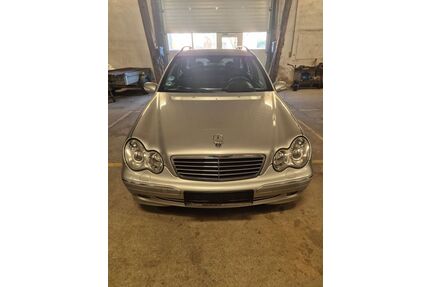 Mercedes-Benz 240 Gebrauchtwagen