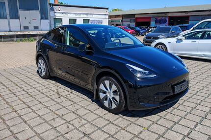 Tesla Model Y Gebrauchtwagen