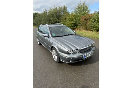 Jaguar X-Type Gebrauchtwagen