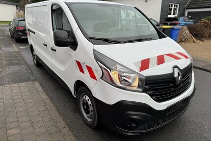 Renault Trafic L2H1 Klima Navi Sth. Regale/Schraubst E6 