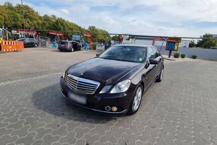 Mercedes-Benz 220 Gebrauchtwagen