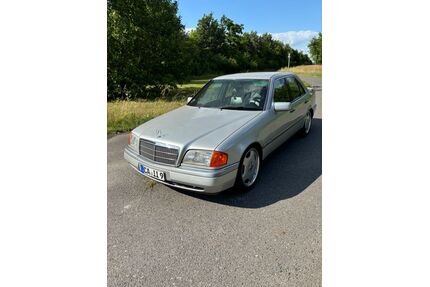 Mercedes-Benz C 180 Gebrauchtwagen