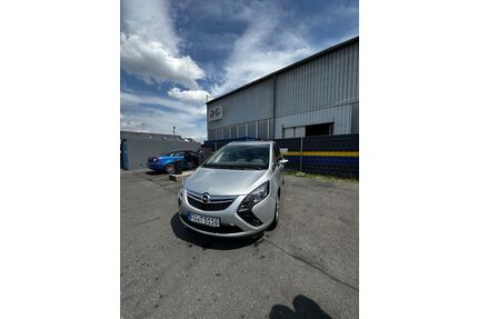 Opel Zafira Tourer Gebrauchtwagen