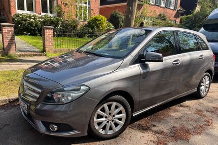 Mercedes-Benz B 180 Gebrauchtwagen