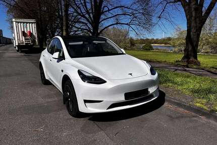 Tesla Model Y Gebrauchtwagen