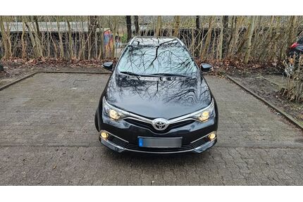 Toyota Auris Touring Sports Gebrauchtwagen