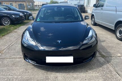 Tesla Model 3 Gebrauchtwagen
