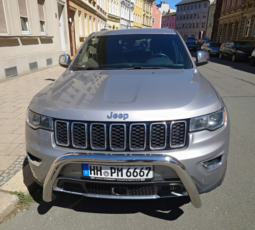 Grand Cherokee