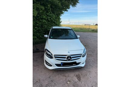 Mercedes-Benz B 180 Gebrauchtwagen