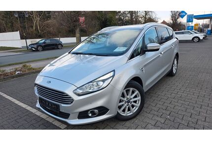 Ford S-Max Gebrauchtwagen