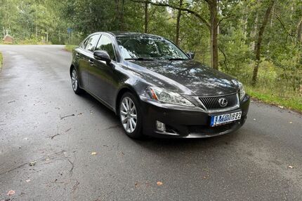 Lexus IS 250 Gebrauchtwagen