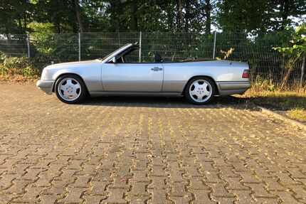 Mercedes-Benz E 220 Gebrauchtwagen