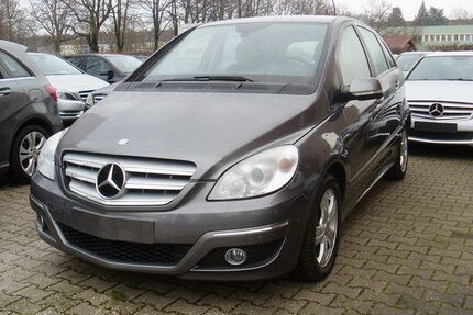 Mercedes-Benz B 180 Gebrauchtwagen